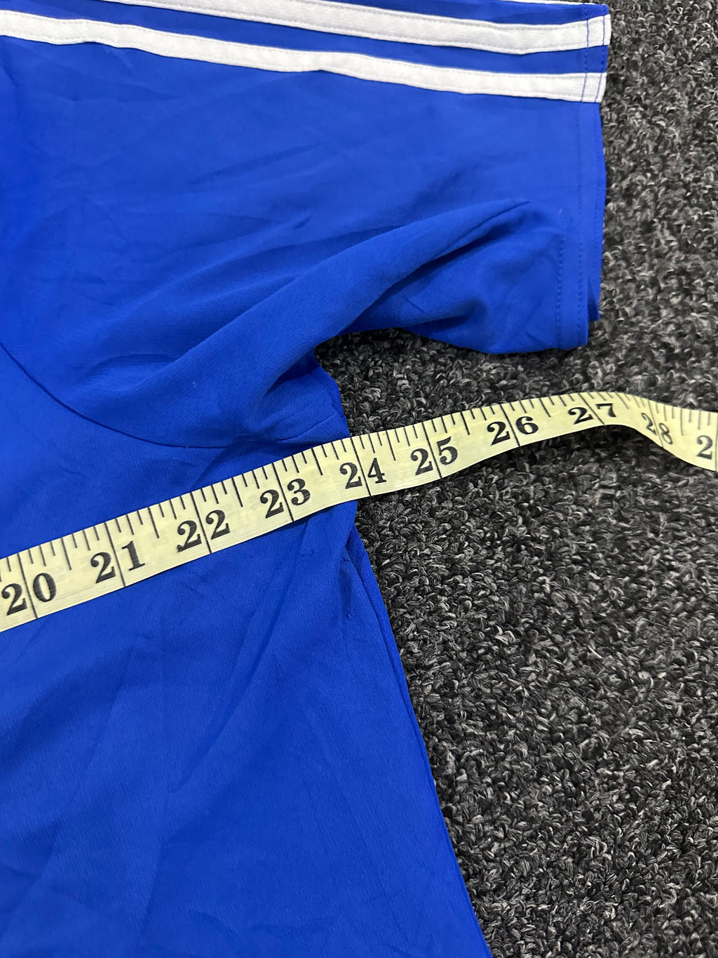 XL shirt