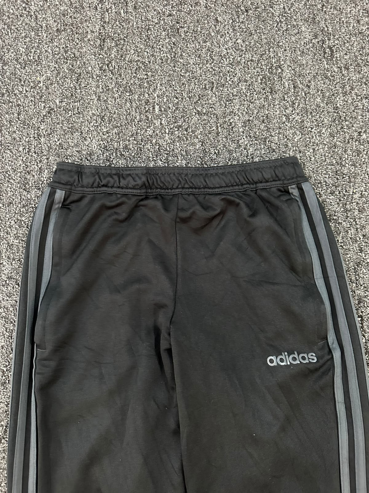 Small trouser
