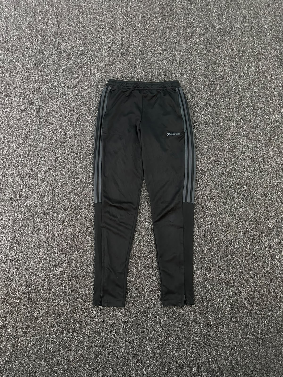 Small trouser