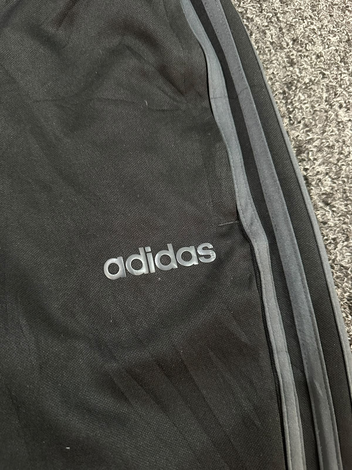 Small trouser